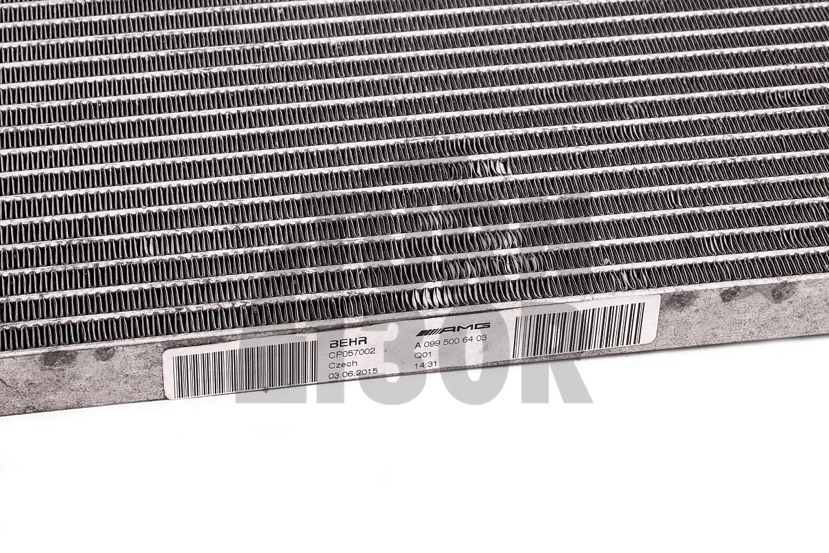 Forge Motorsport Centra uzlādes dzesētājs radiators Mercedes A45 AMG W176