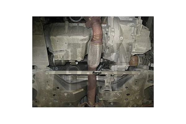 Forge Priekšējā Apakšrāmja Atbalsts Opel Corsa D OPC