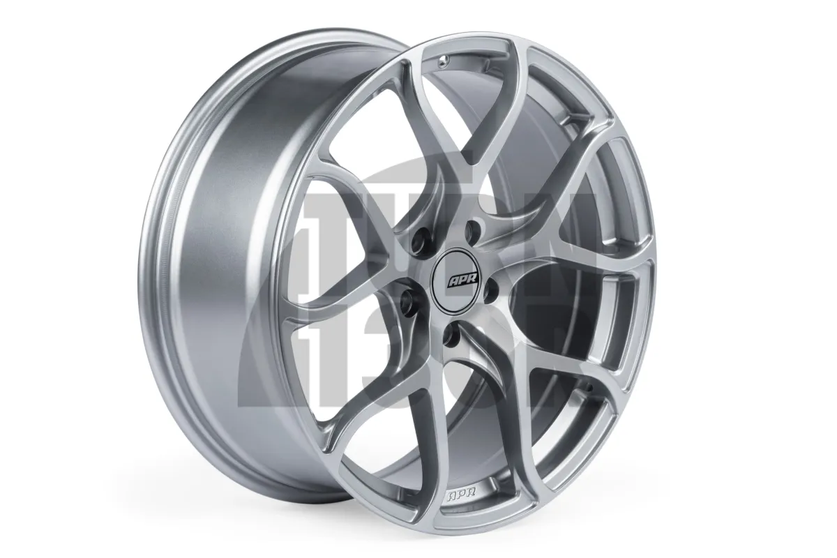 APR A01 Flow Formed disks 19 x 8.5 ET45 Gunmetal, melnā vai sudraba krāsā
