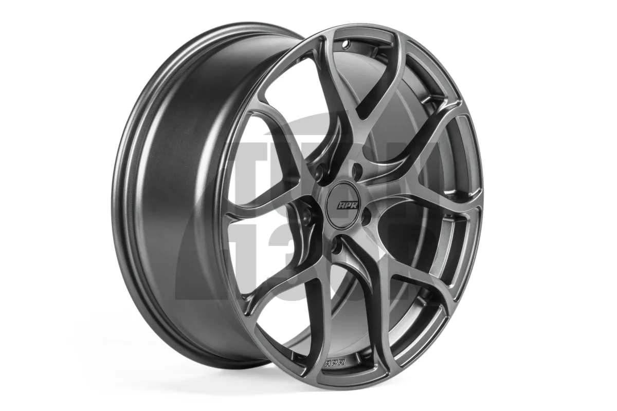 APR A01 Flow Formed vieglmetāla disks 19 x 8.5 ET45 Gunmetal, Black vai Silver