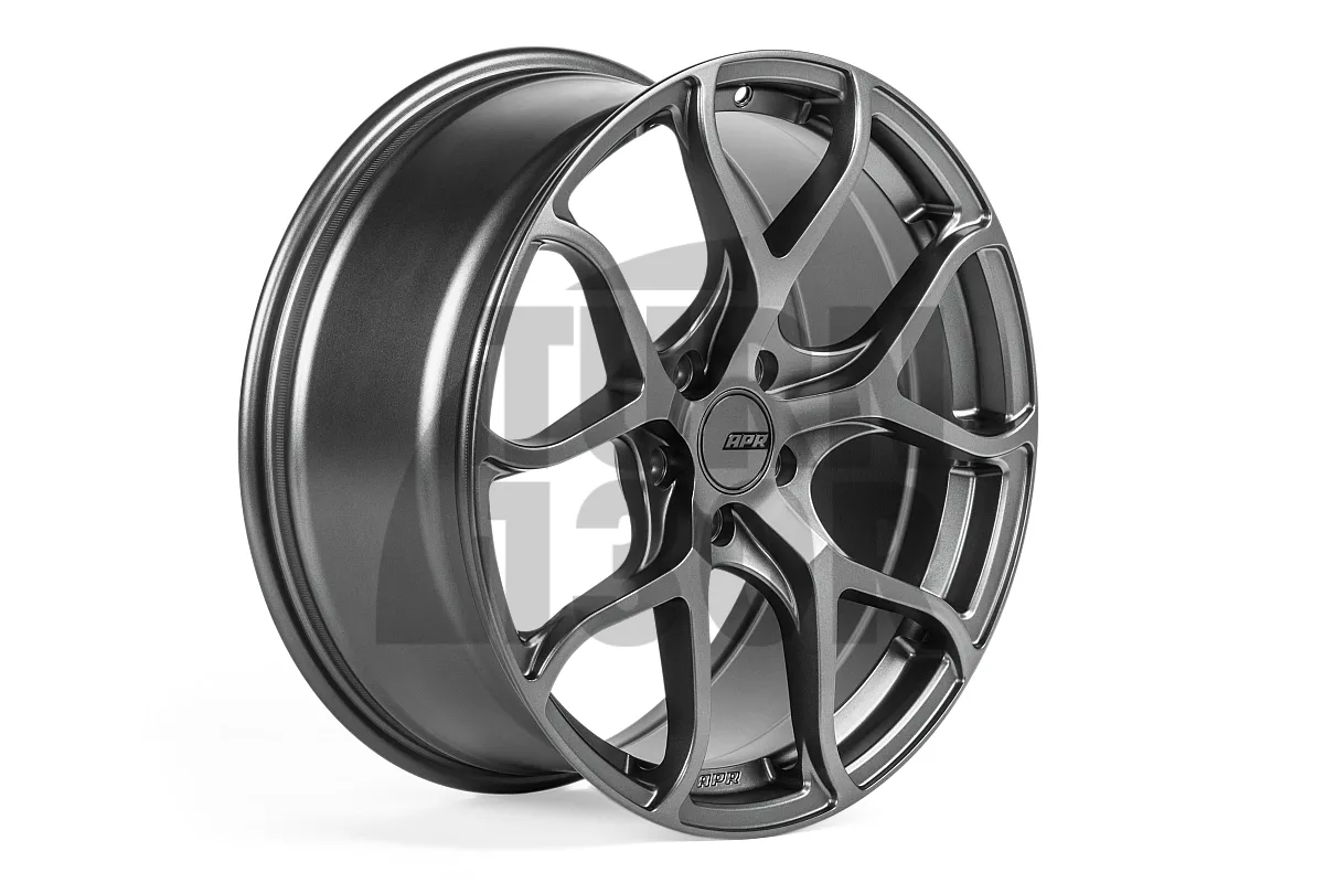 APR A01 Flow Formed vieglmetāla disks 19 x 8.5 ET45 Gunmetal, Black vai Silver