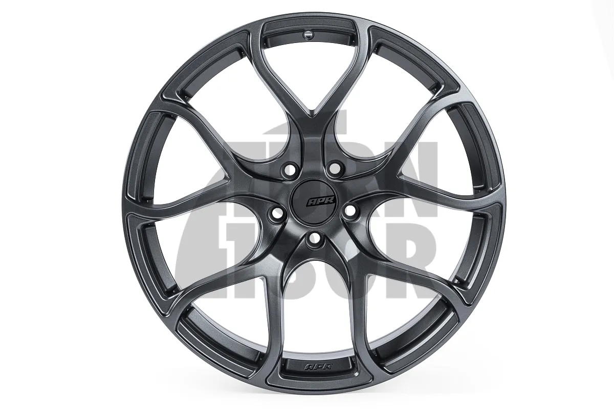 A01 Flow Form vieglmetāla disks 20 x 9 ET42 grafīta pelēkā, melnā vai sudraba krāsā APR