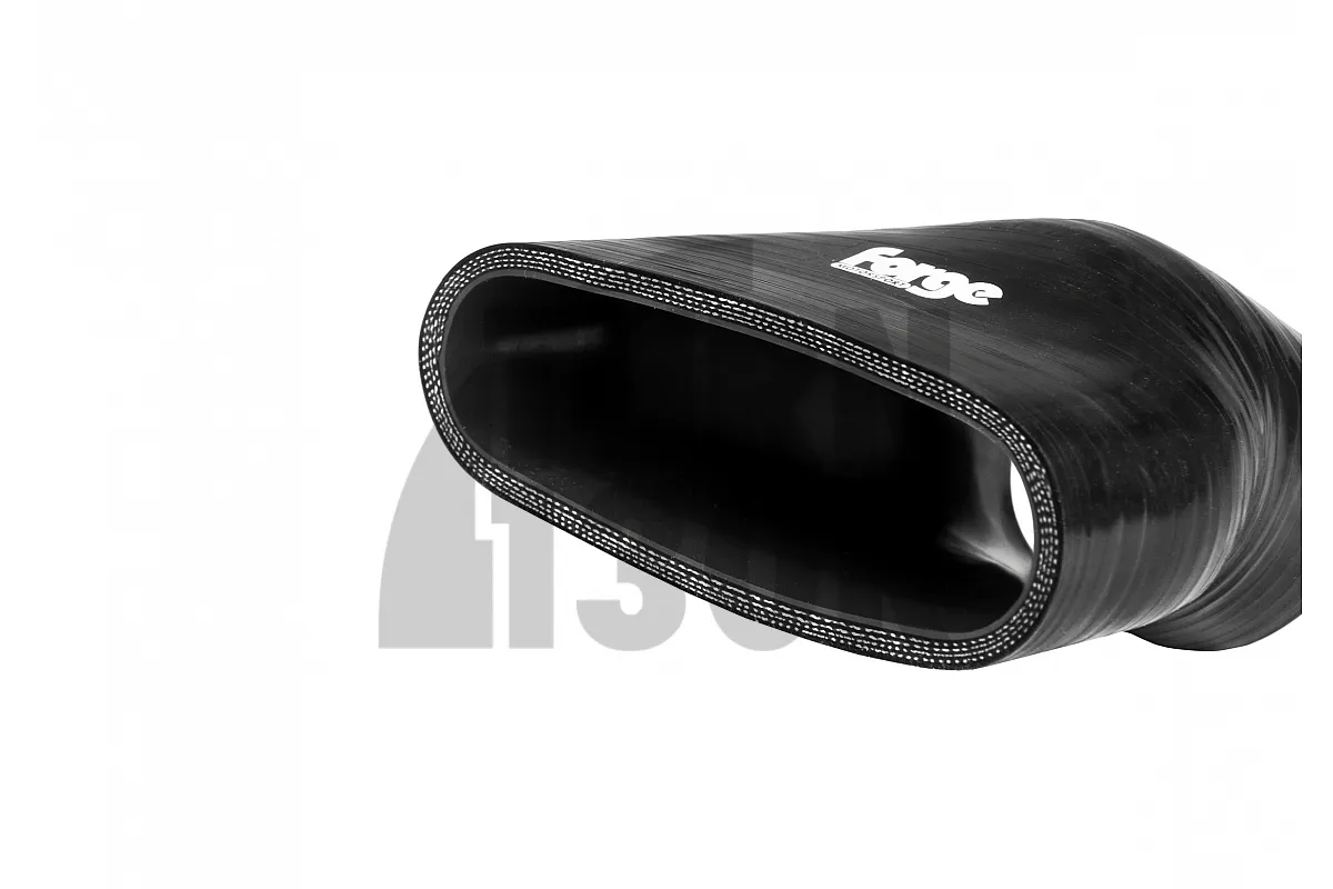 Forge Motorsport silikona turbokompresora ieplūdes šļūteņu komplekts Audi RS6 un RS7 C8