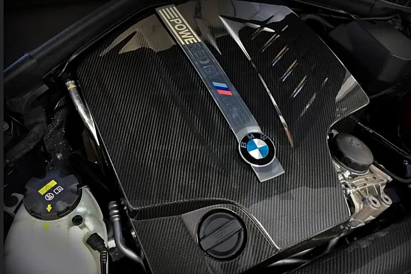 Eventuri oglekļa šķiedras dzinēja pārsegs BMW M2 F87 N55