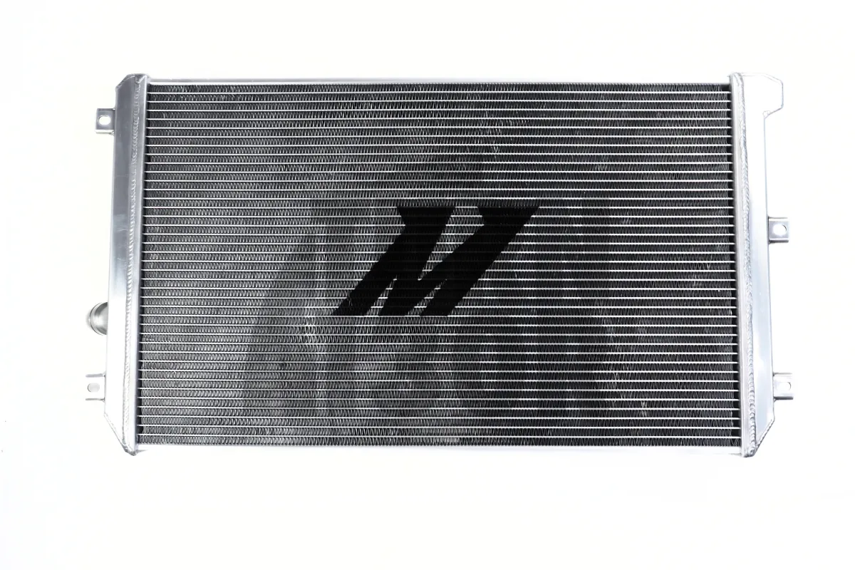 Mishimoto Alumīnija Radiators Golf 5 GTI / Golf 6 R / Leon Cupra / S3 / TT 2.0 TFSI