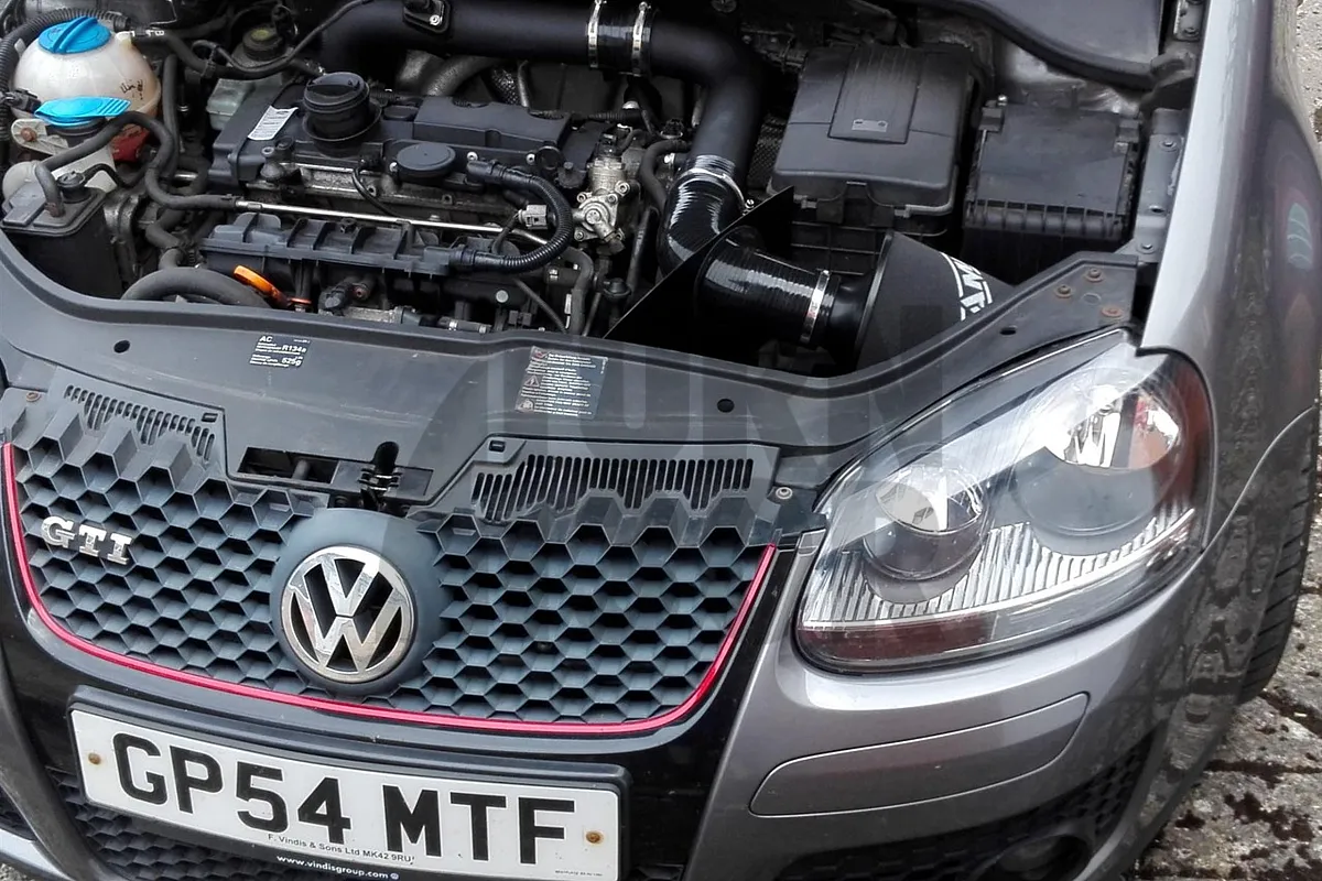 Ramair ieplūdes sistēma Golf 5 GTI, S3 8P, Leon 2 Cupra, Scirocco R un Golf 6 R 2.0 TFSI modeļiem