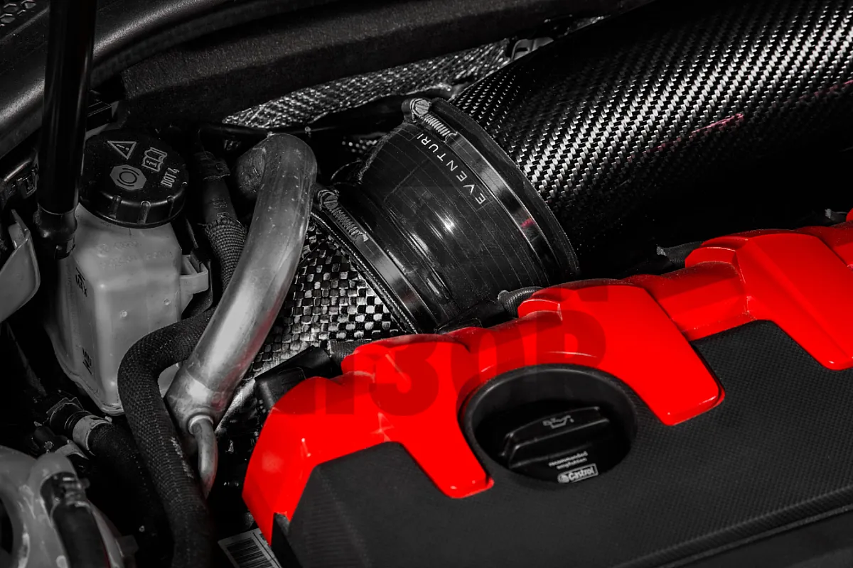 Eventuri oglekļa šķiedras turbo ieplūdes caurule Audi RS3 8V.5 / TTRS 8S ar standarta turbo atloku