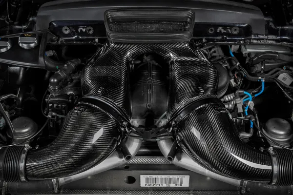 Eventuri oglekļa šķiedras ieplūdes sistēma Porsche 991 Turbo