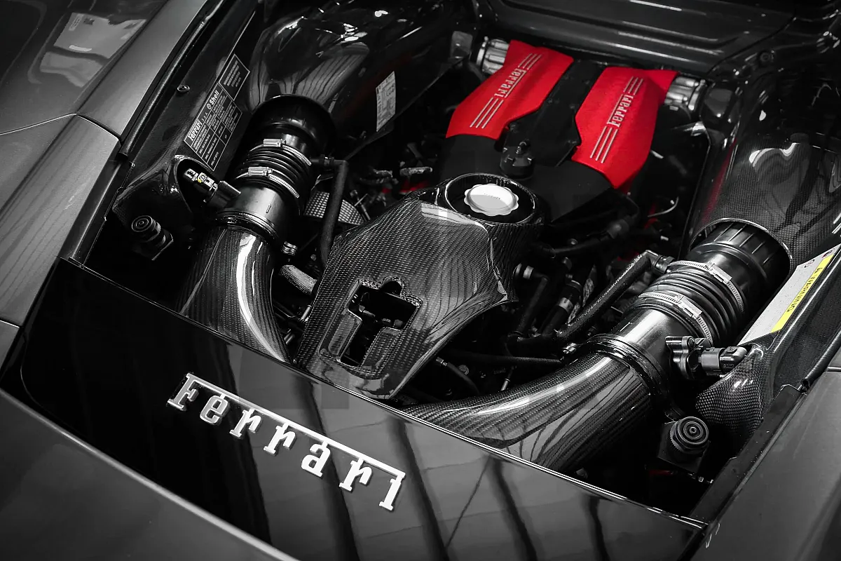 Armaspeed oglekļa šķiedras gaisa ieplūdes sistēma Ferrari 488 GTB