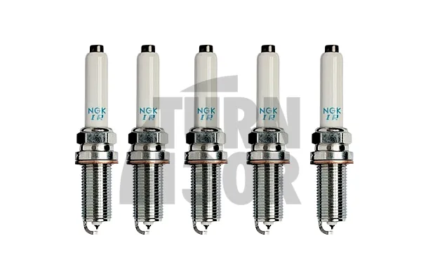 NGK SILFER8C7ES aizdedzes sveces, paredzētas Audi RS3 8.5V / 8Y un TTRS 8S